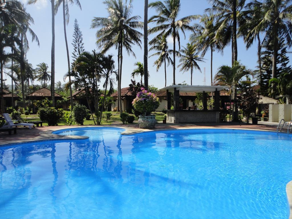 Kuta Indah Hotel Esterno foto